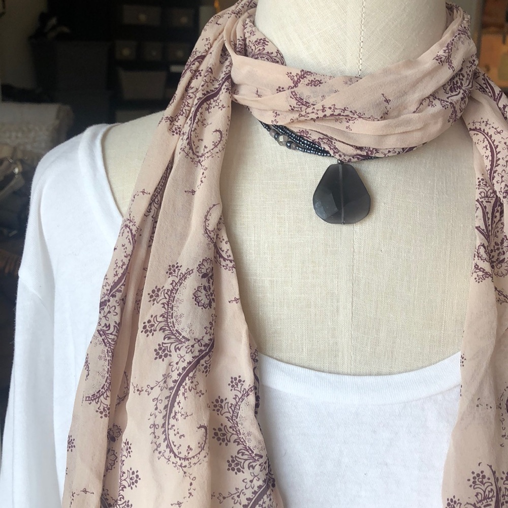Absolutely lightweight feminine scarf